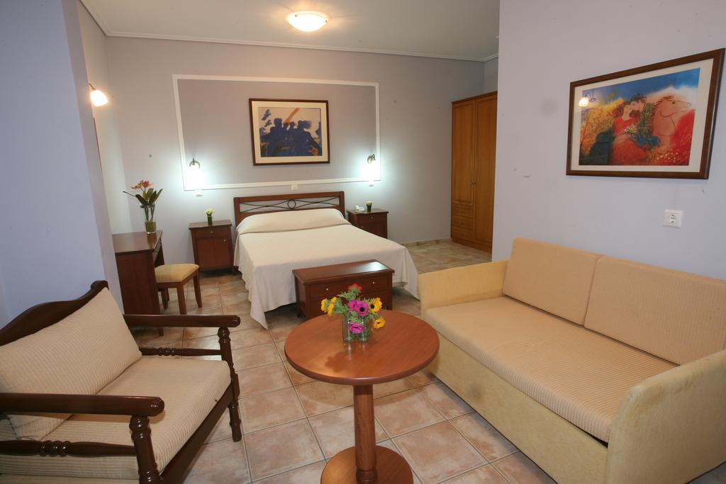 Maltezana Beach Hotel Rom bilde